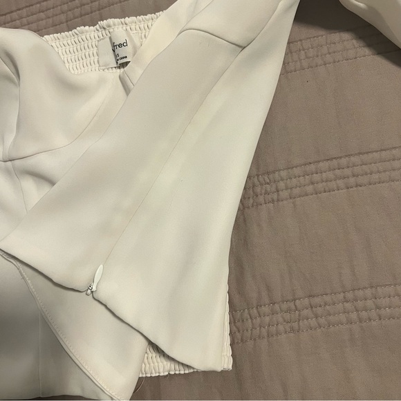 Wilfred Ivory Puff Sleeve Blouse Corset Cropped Peasant - Picture 3 of 7